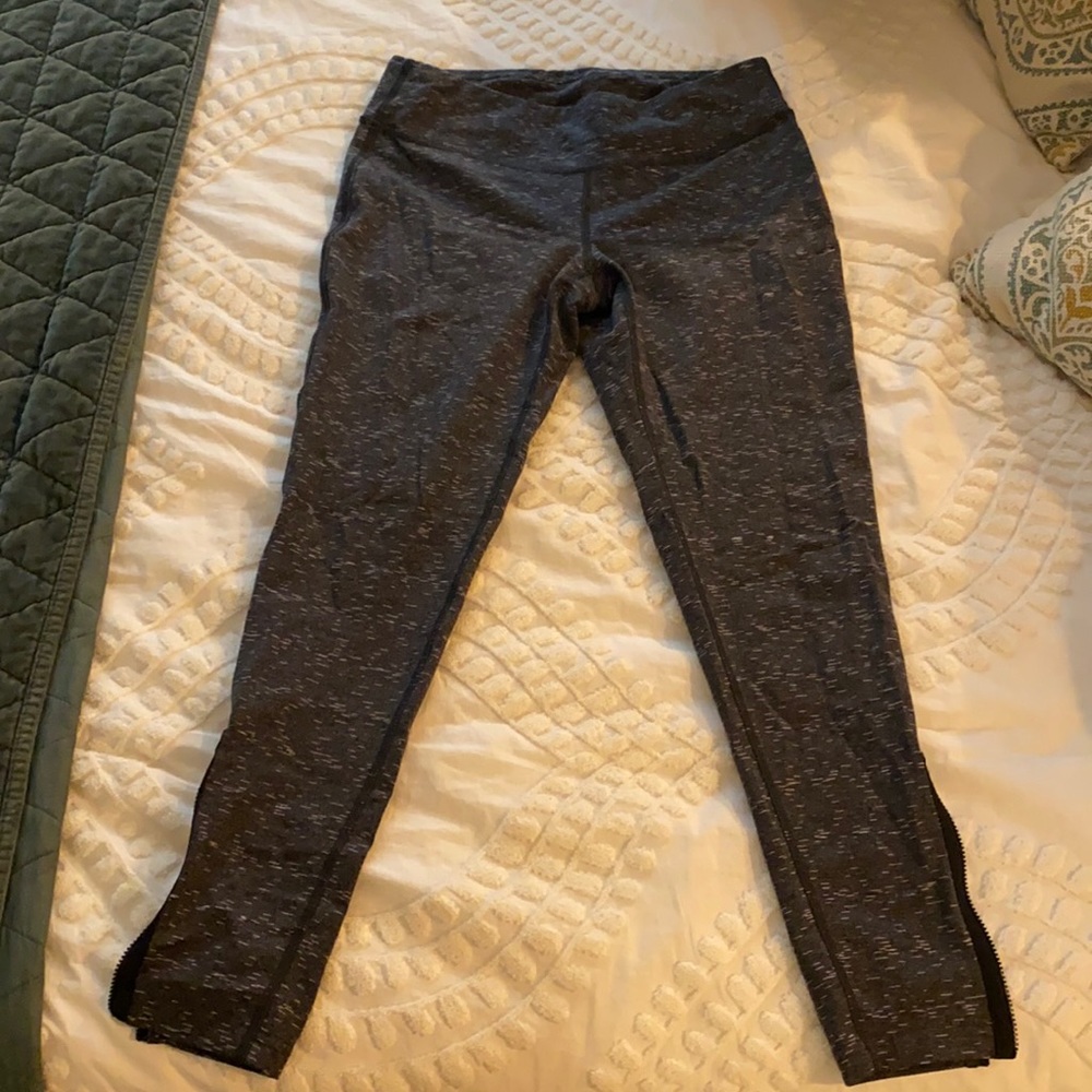 Lucy yoga pants